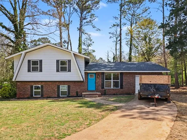 8778 Homewood Ct, Riverdale, GA 30274