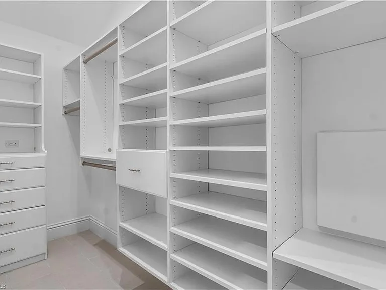 1320 Marlin Dr — Photo 17