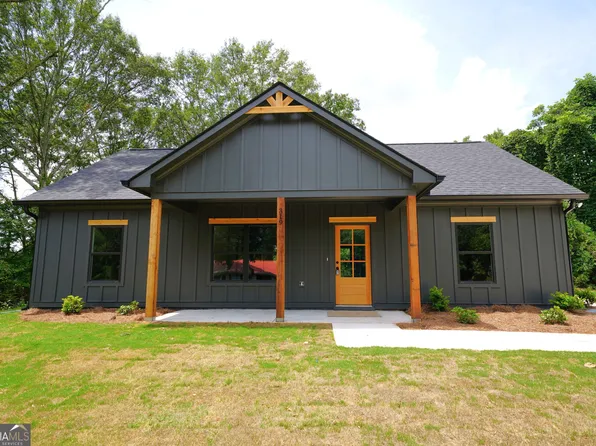 319 Bledsoe St, Carrollton, GA 30117