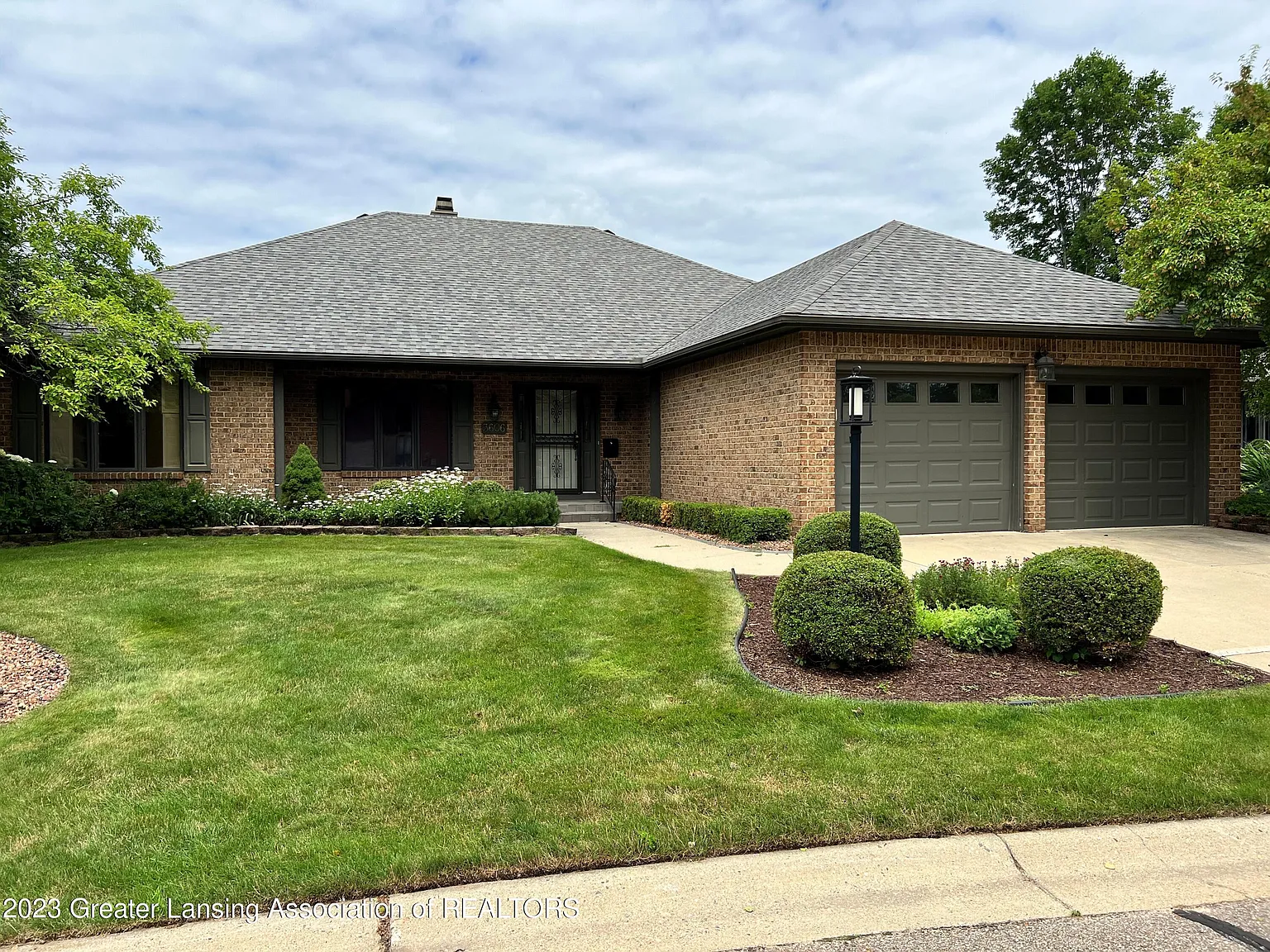 3606 Muirfield Dr photo 1