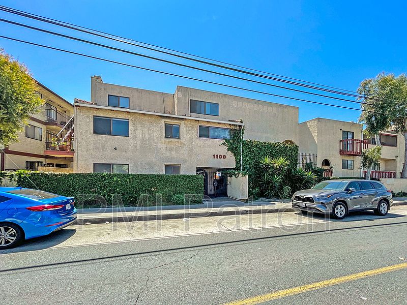 1st image of 1100 E 4th St Unit I