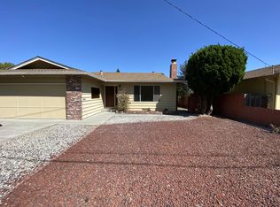148 Suburbia Ave, Santa Cruz, CA 95062