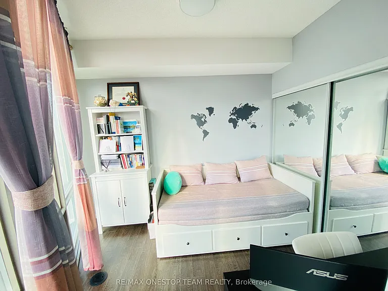 832 Bay St #1603 — Photo 12