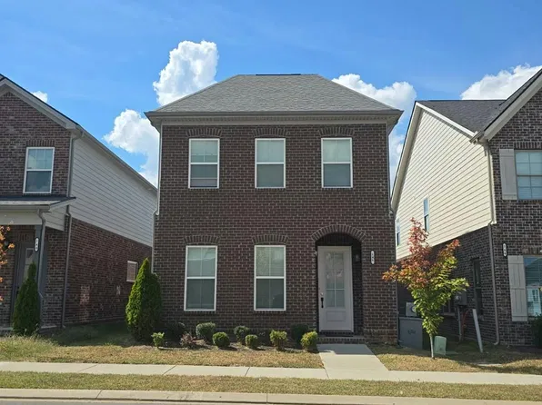 146 Oasis Dr, La Vergne, TN 37086