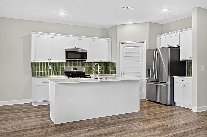 4 bed, 1942 sqft, $3,500 — Photo 3
