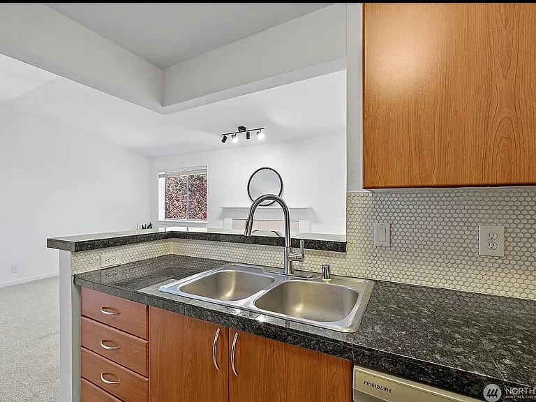 15415 35th Ave W #C304 — Photo 10