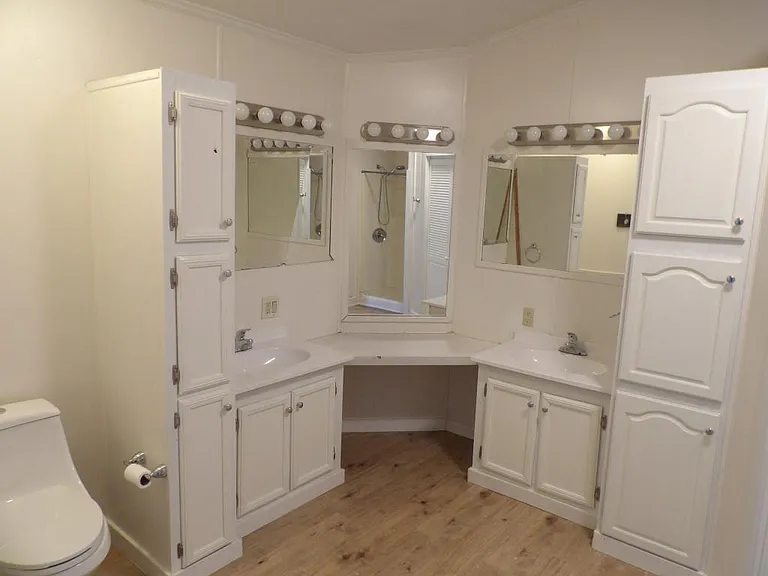 5082 W 400 N #13 — Photo 9
