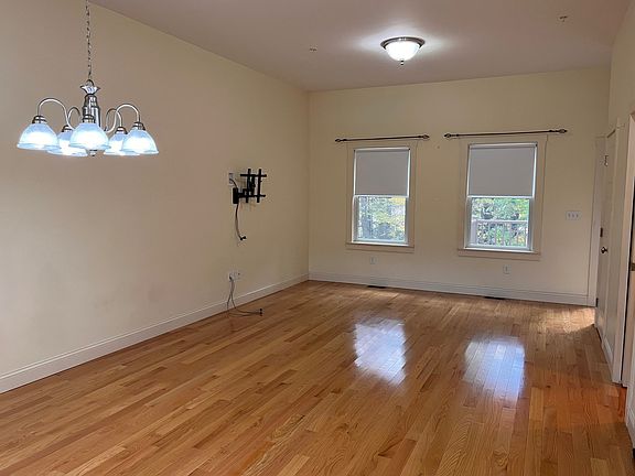 5th image of 337 Mount Support Rd Unit 503