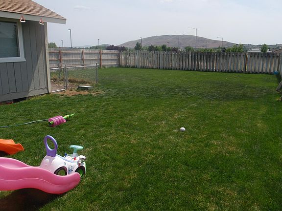 5th image of 4501 Holly Way