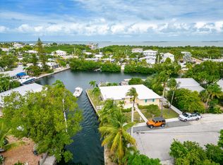 9 Bamboo Ter, Key West, FL 33040