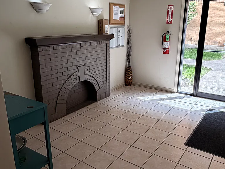 1643 W Farwell Ave #NB — Photo 10