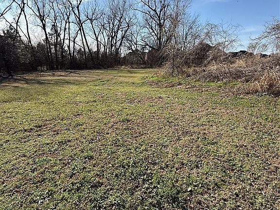 4th image of 611 S Lakehoma Place Dr Lot 8