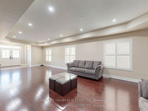 2nd image of 1871 Arborwood Dr