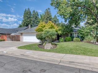 798 E Wood Duck Cir, Fresno, CA 93730