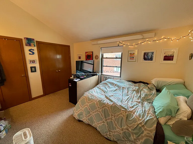 344 Market St #6 — Photo 11