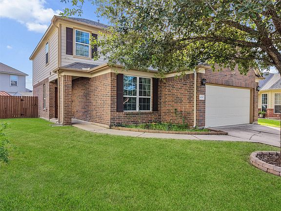 2nd image of 14710 Isle Of Pines Ct