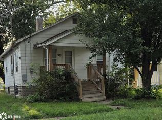 331 N Ferry St, Ottumwa, IA 52501