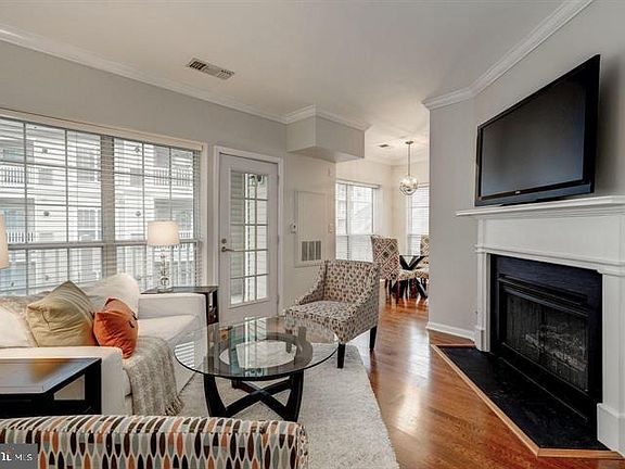 4th image of 4550 Strutfield Ln APT 2329