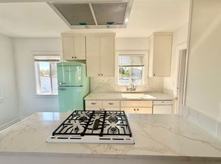 1801 W 39th St #3883, Los Angeles, CA 90062