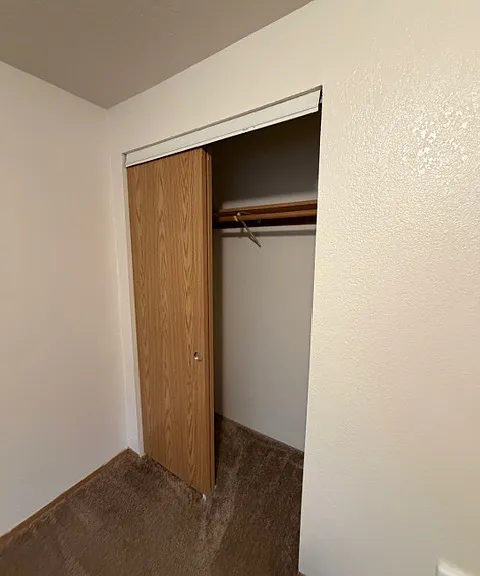 Cheryl Lynn Apartments — Photo 8