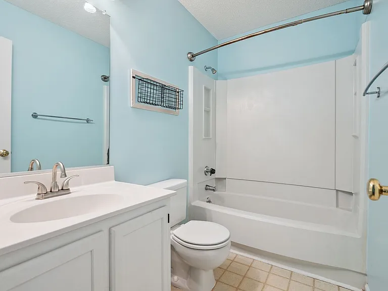 128 Shady Spring Pl — Photo 18