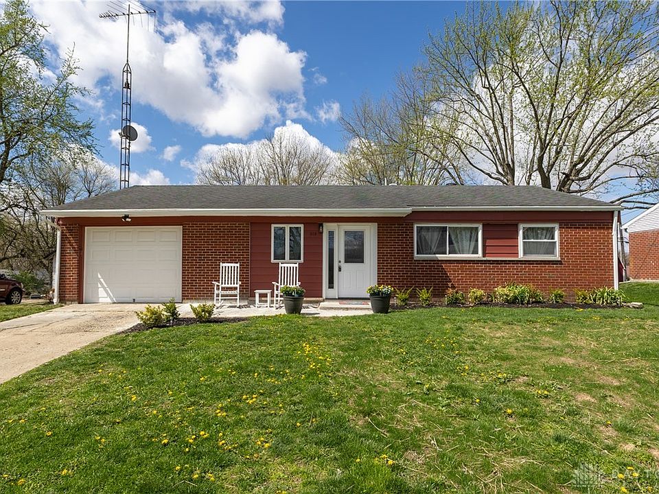 1st image of 312 Victoria Dr