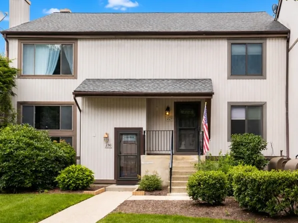 13229 Dell Pl, Stanhope Boro, NJ 07874