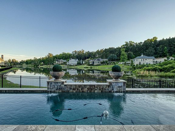 4th image of 125 Sea Grass Ln