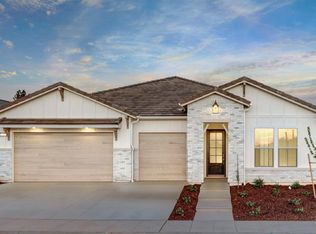 1687 N Blackwood Ave, Clovis, CA 93619