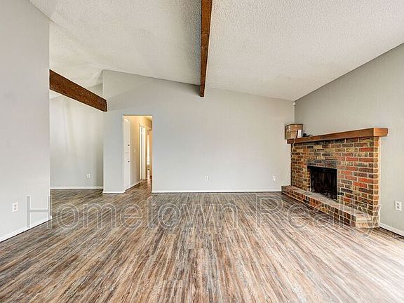 3rd image of 7122 Michelle Ln
