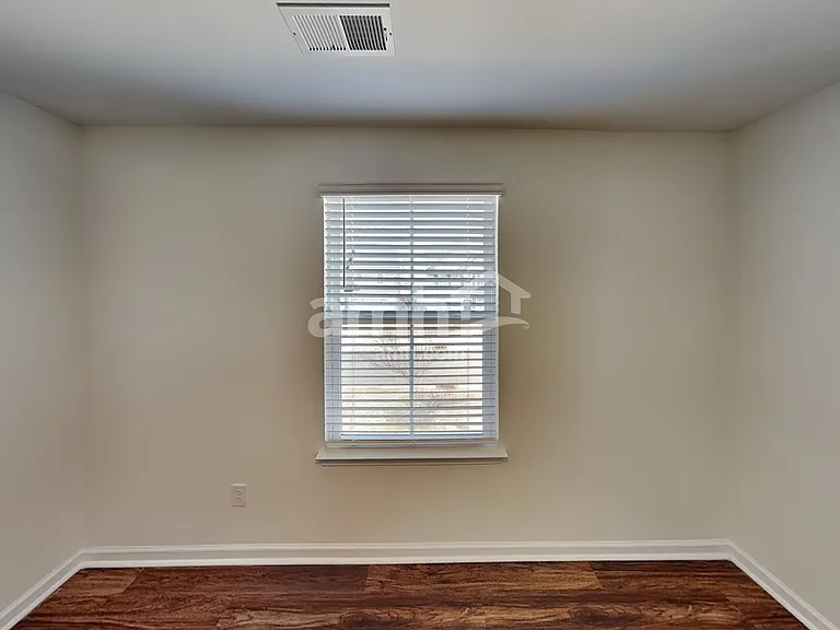 5034 Twin River Dr — Photo 21