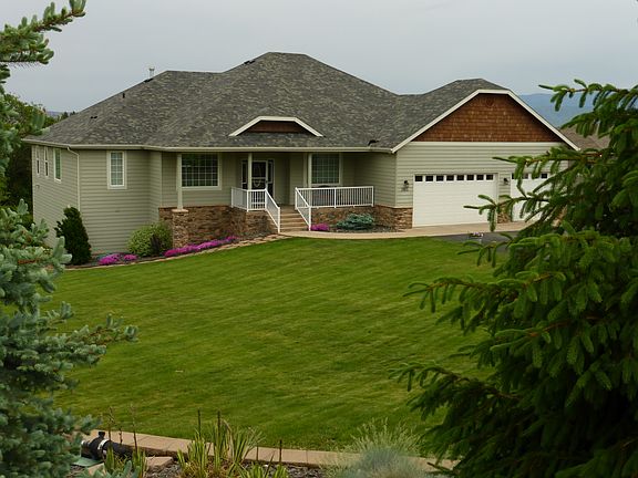 2nd image of 3815 Lovell Rd
