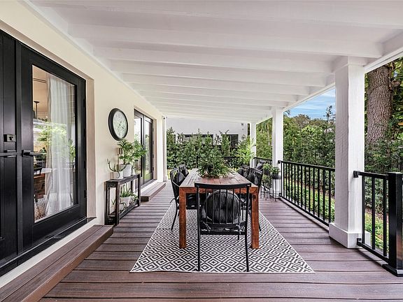 3rd image of 1110 Ponce De Leon Drive