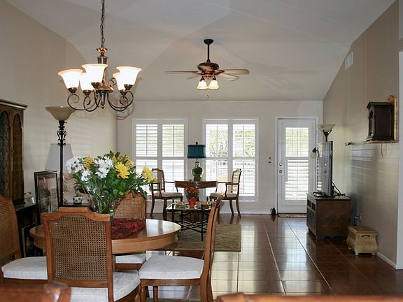 3rd image of 5445 Cove Point Dr