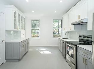 366 Metropolitan Ave #2, Brooklyn, NY 11211