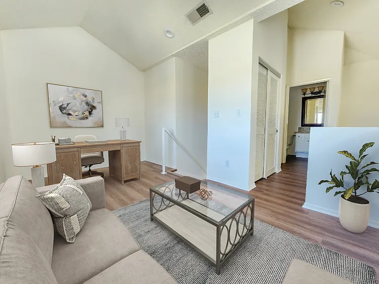 1427 Brockton Ave #201 — Photo 13