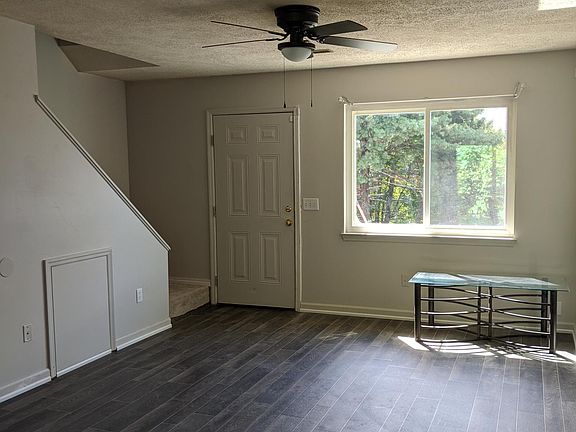 2nd image of 2810B 15th Ave #B