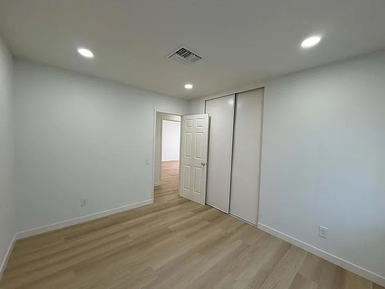 69150 San Susanna Ave — Photo 21