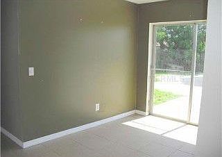 4th image of 4923 Haines Cir
