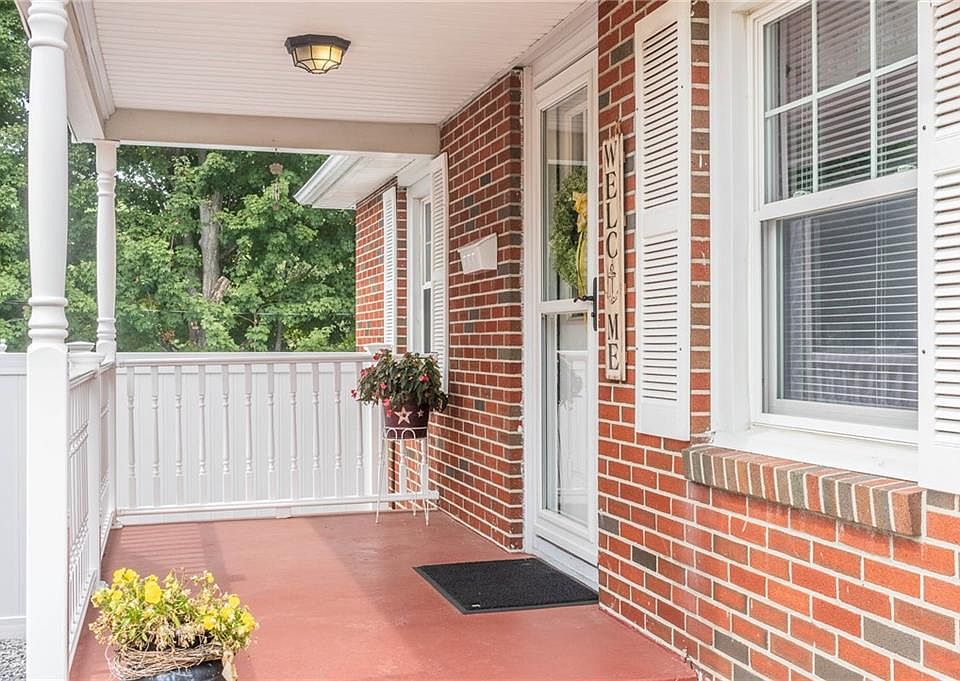 245 Elder Ballou Meeting House Rd, Woonsocket, RI 02895 Zillow