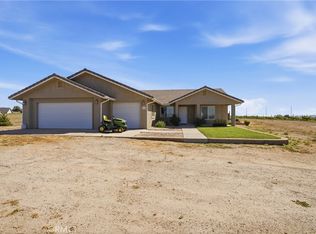 8020 Baron Way, Paso Robles, CA 93446