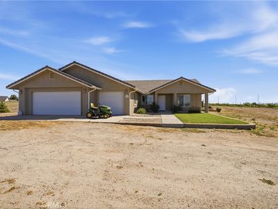 8020 Baron Way, Paso Robles, CA, 93446