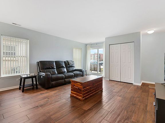 3rd image of 8915 Burlington Ave Unit 102