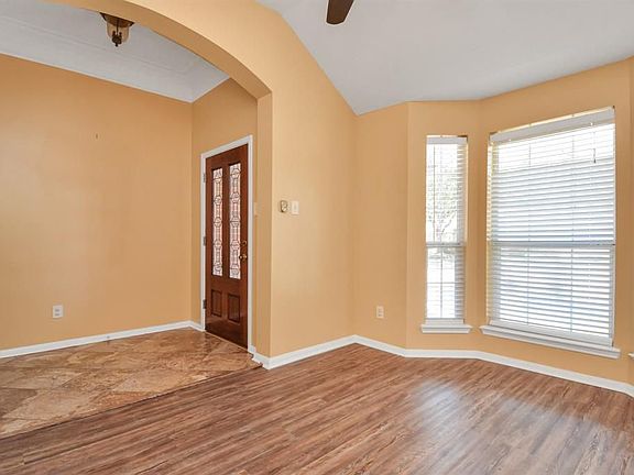 4th image of 5623 Dunbrook Park Ln