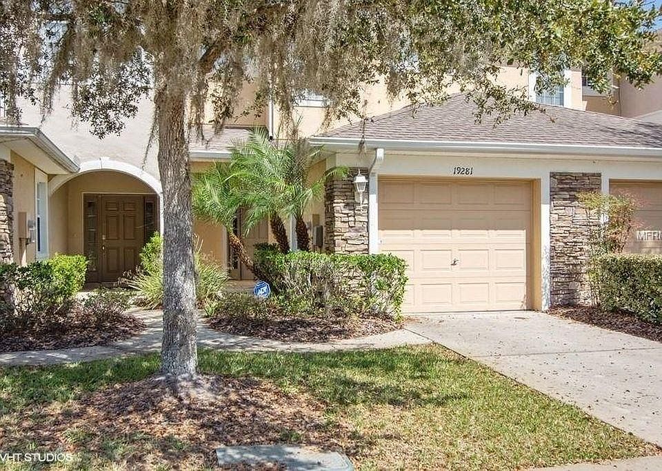 1st image of 19281 Stone Hedge Dr