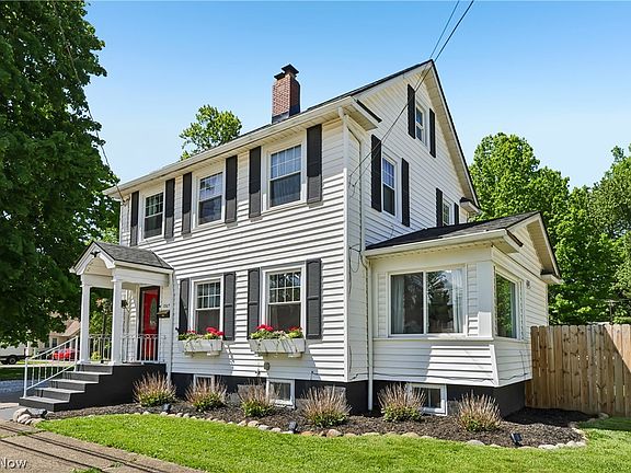 3rd image of 1267 Liberty Ave