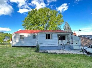 158 Super Hill Dr, Keokee, VA 24265