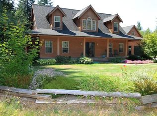 11811 SW Cove Rd, Vashon, WA 98070