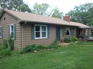 6420 Antire Rd, High Ridge, MO 63049