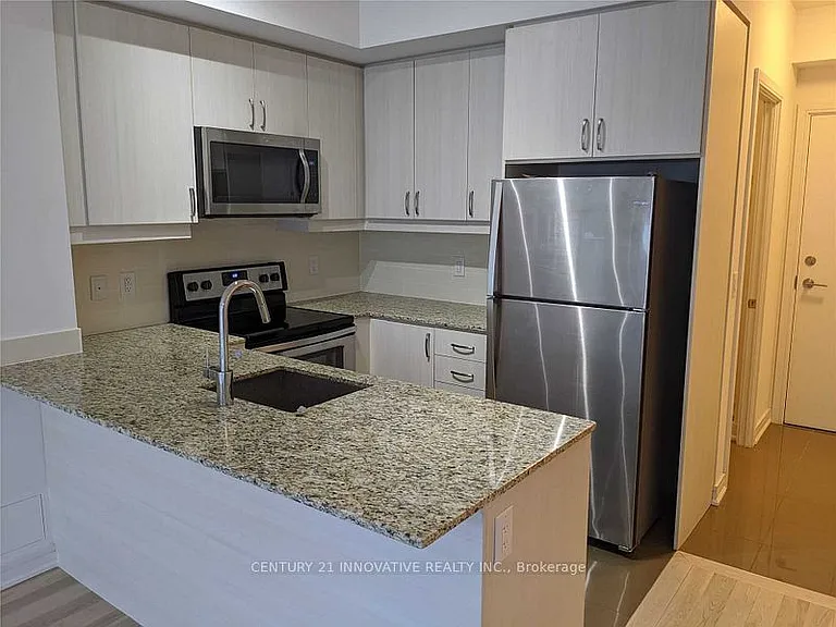 9205 Yonge St #1008 — Photo 9